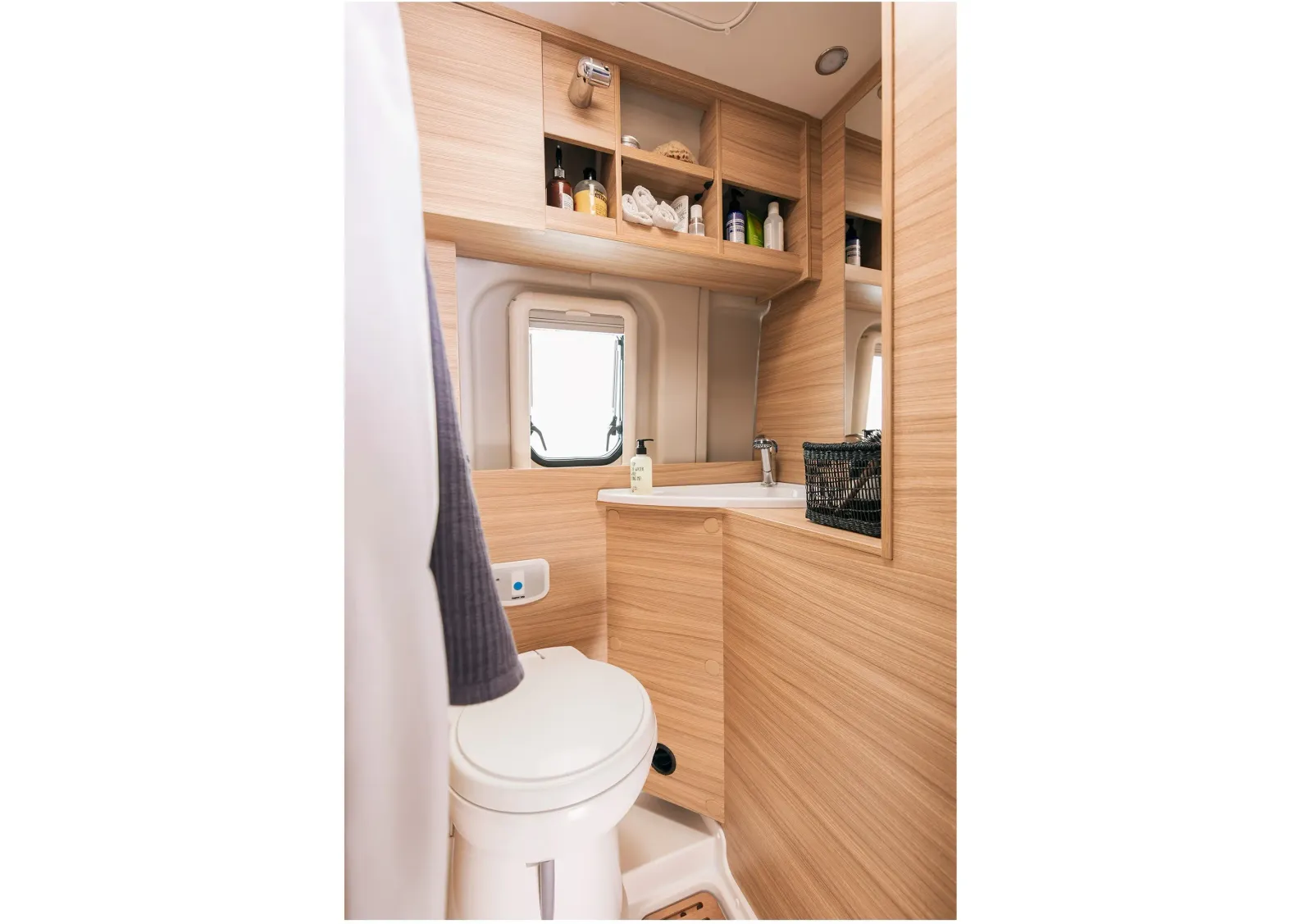 Urban Plus (manual) – Campers, foto 6