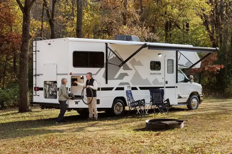 Winnebago Sunflyer 24GG – RVs, photo 3