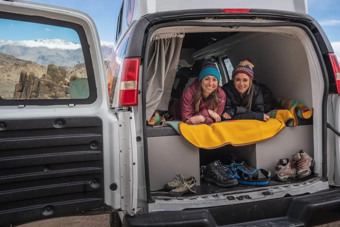 Hitop Campervan (Automatic) – Campervans, photo 2