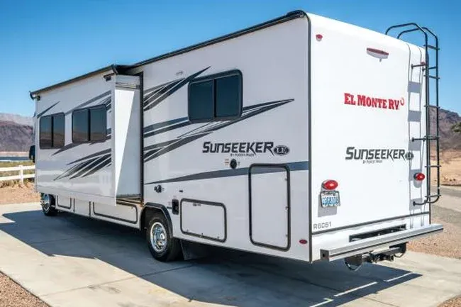 El Monte RV Class C Family Sleeper (FS) 30-32ft – RVs, photo 18
