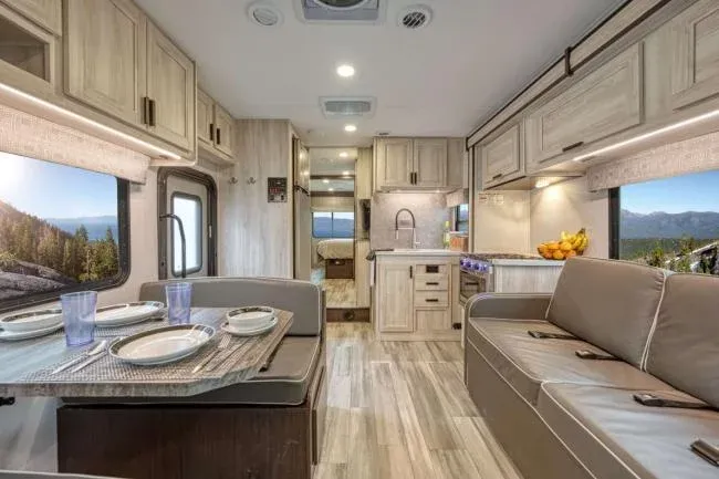 El Monte RV Class C Family Sleeper (FS) 30-32ft – RVs, photo 11